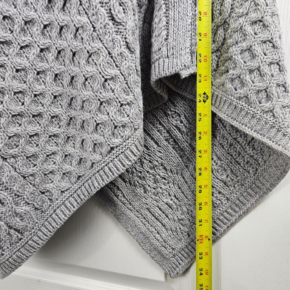 Aran Crafts Merino Wool Made in Ireland Shawl / Poncho Size M/L Cable Knit - Picture 6 of 6